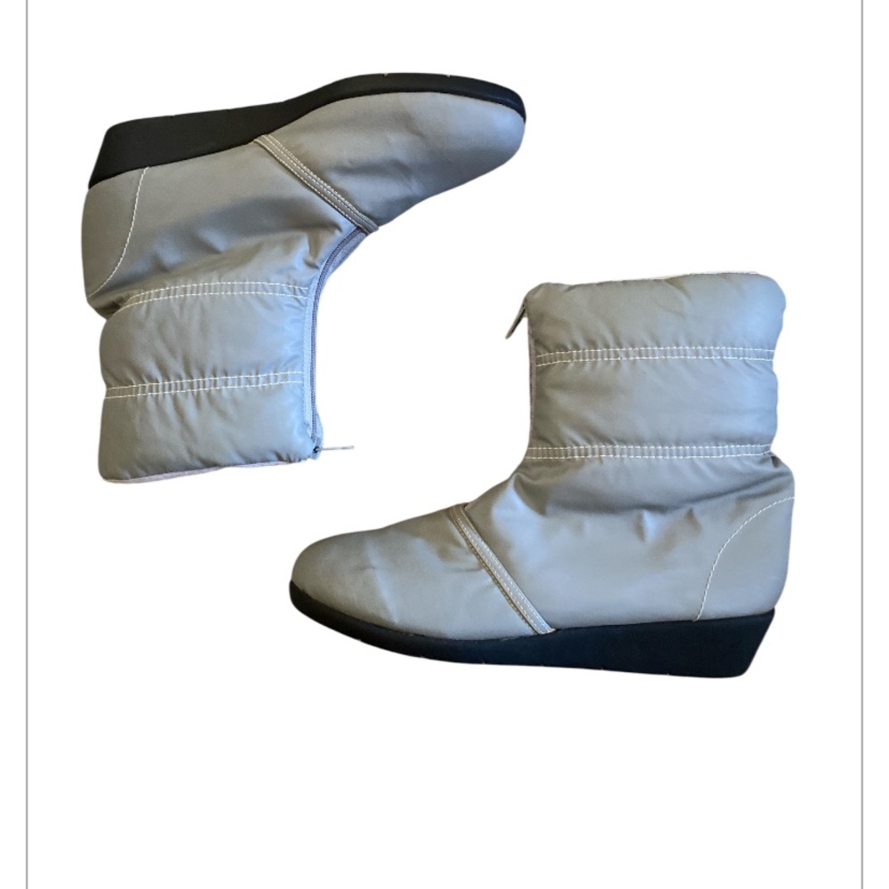 Panda brand grey nylon snow boots women's women's Winter boots, size 9